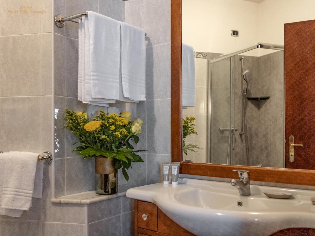 Hotel Villa Venezia Градо Екстер'єр фото
