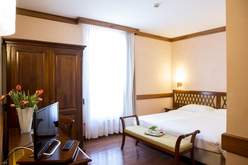 Hotel Villa Venezia Градо Екстер'єр фото